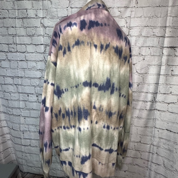 Sew in Love half zip pullover sweatshirt. Size 2X, Lavender & olive - Picture 4 of 9